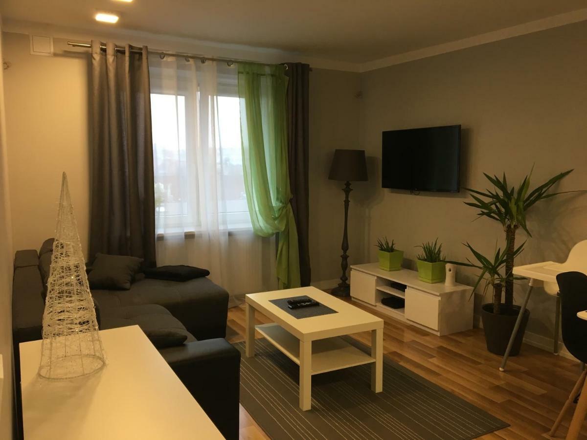 Family & Business Elegant Apartments Rynek Centrum Downtown - 2 Bedroom, Balcony, Parking Kielce Exterior photo